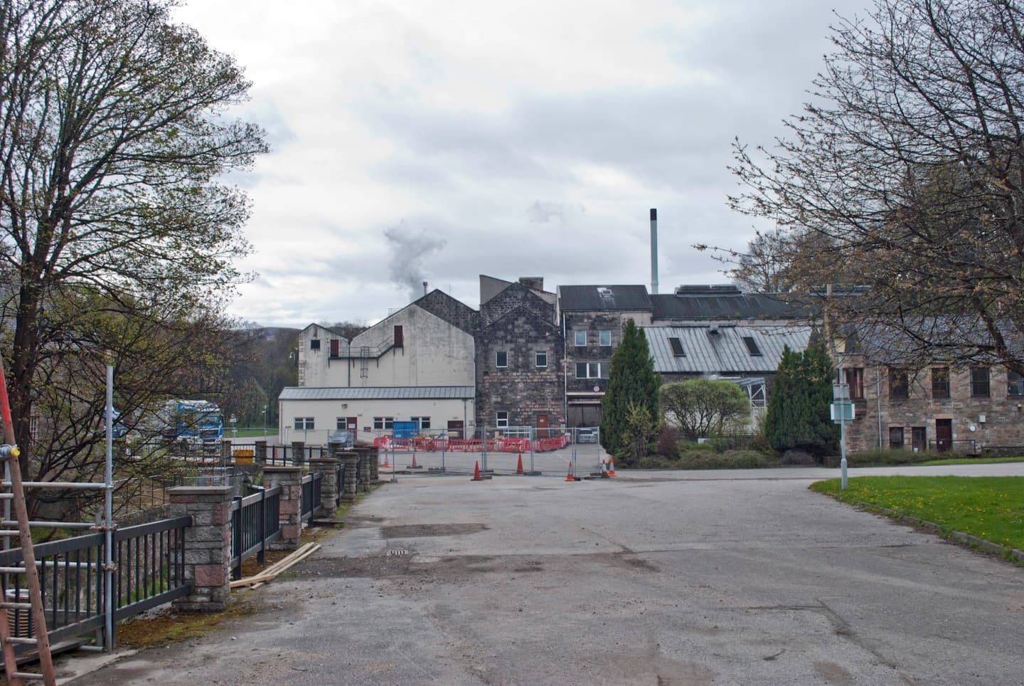 The production buildings at Dailuaine distillery near Carron